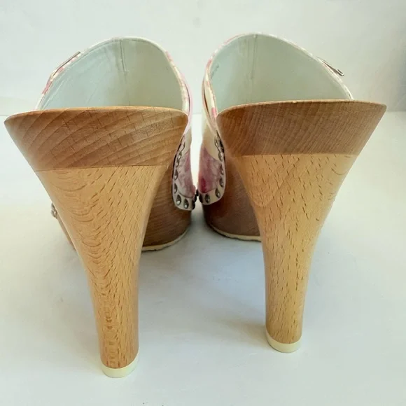 Dior Pink and White Mules - Picture 5 of 9